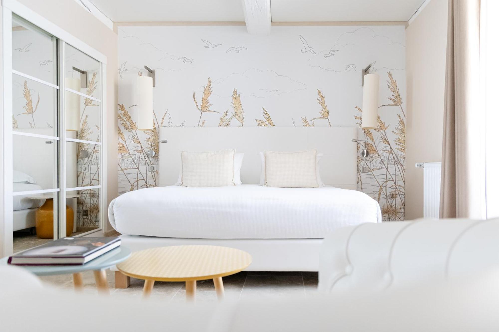 Maison Doucet - Relais & Chateaux Charolles Bagian luar foto